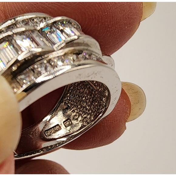 Vintage Sterling Silver CZ Band Ring Baguette & Square Cut Channel Set Size 8.5 - Picture 8 of 9